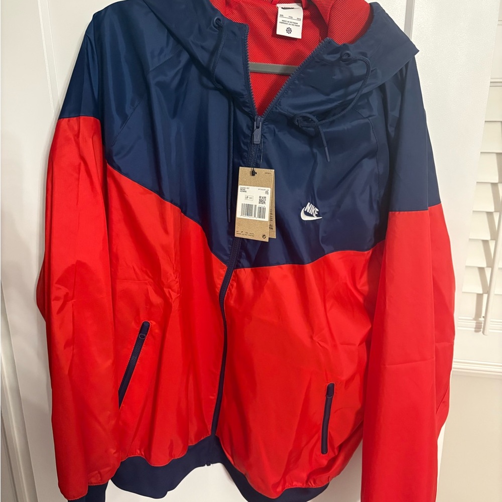 Nike Navy and Red Hooded Jacket